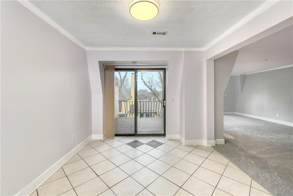 6708 W 109th Street — photo 8