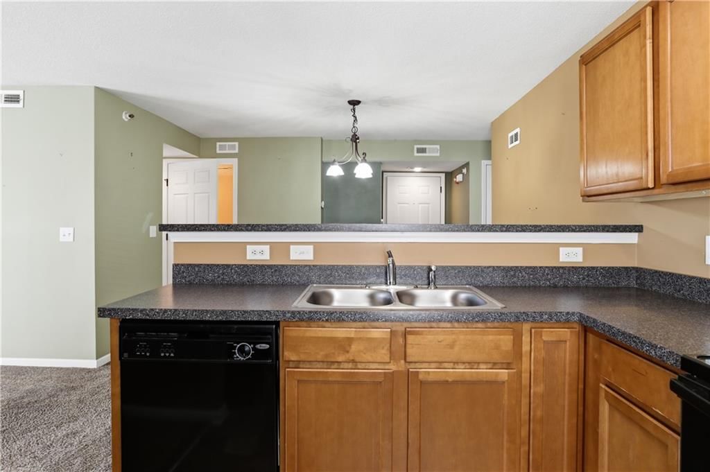 5600 NE 80th Terrace — photo 6