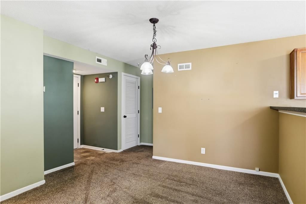 5600 NE 80th Terrace — photo 9