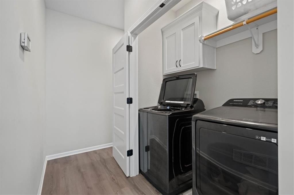 407 NE Sycamore Court — photo 15