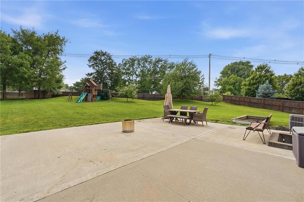 12229 Pine Valley Drive — photo 47
