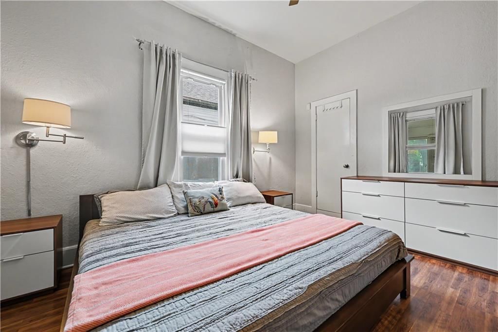 4200 Clark Avenue — photo 10