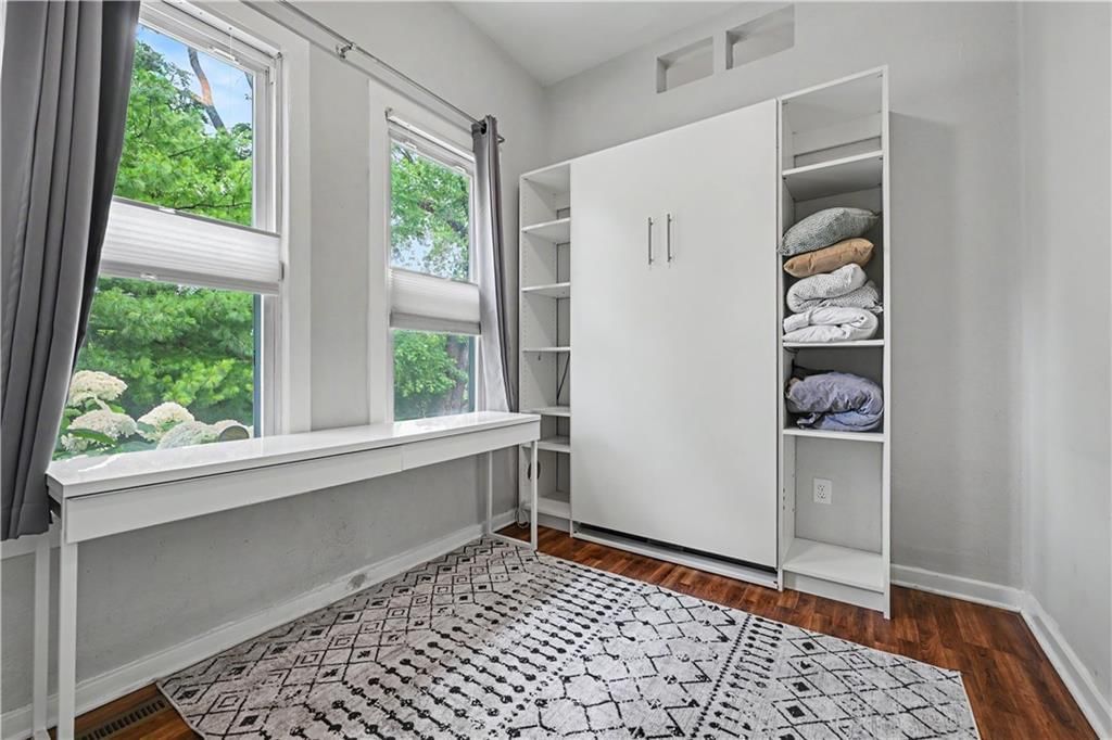4200 Clark Avenue — photo 14