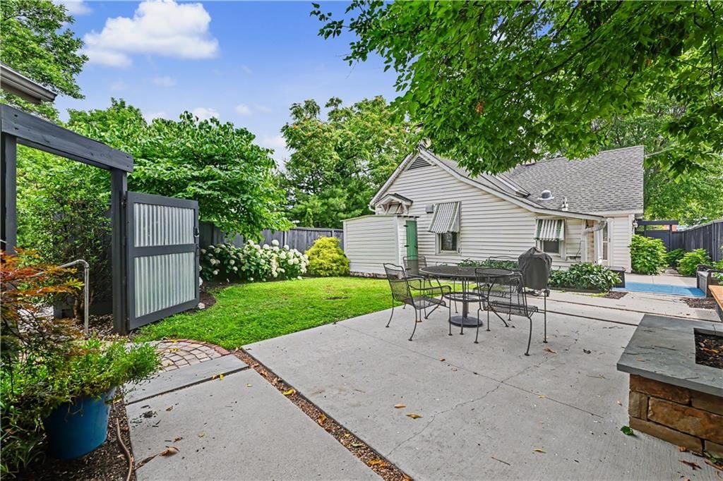 4200 Clark Avenue — photo 27