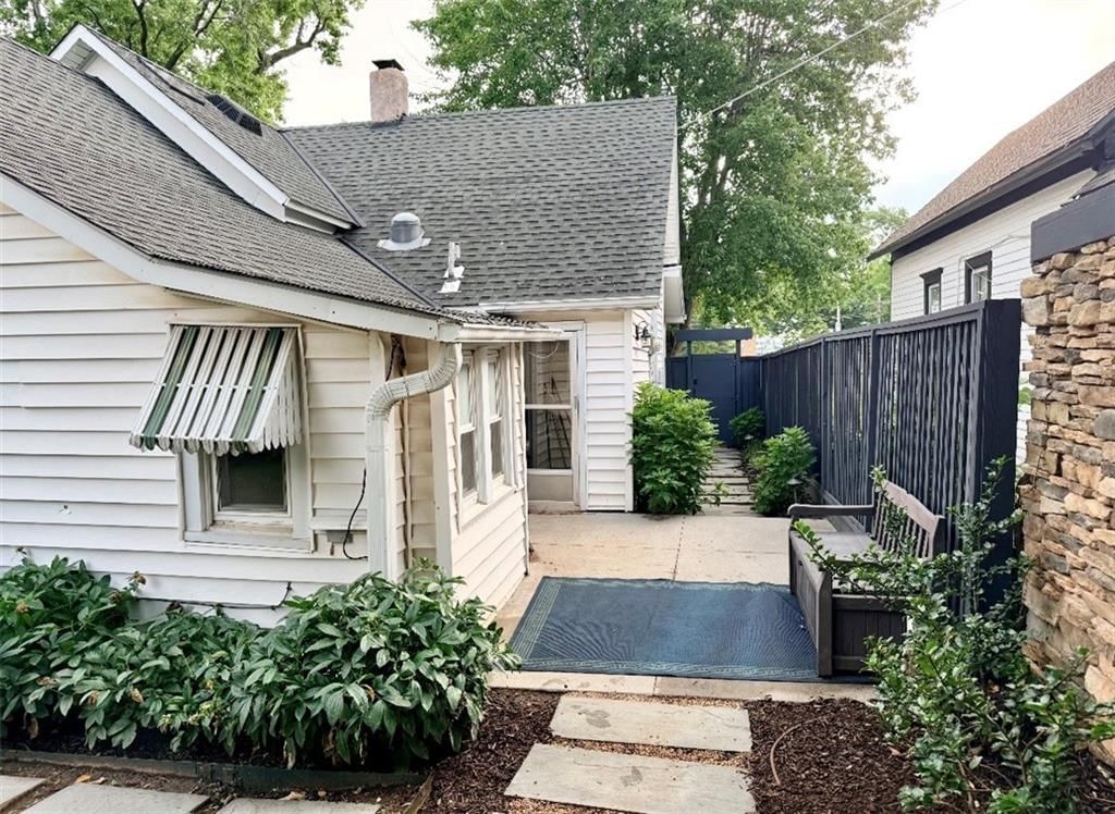 4200 Clark Avenue — photo 42