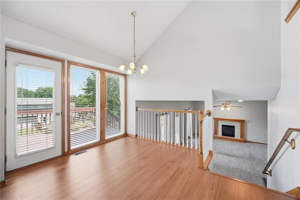 8623 N Sheldon Avenue — photo 17