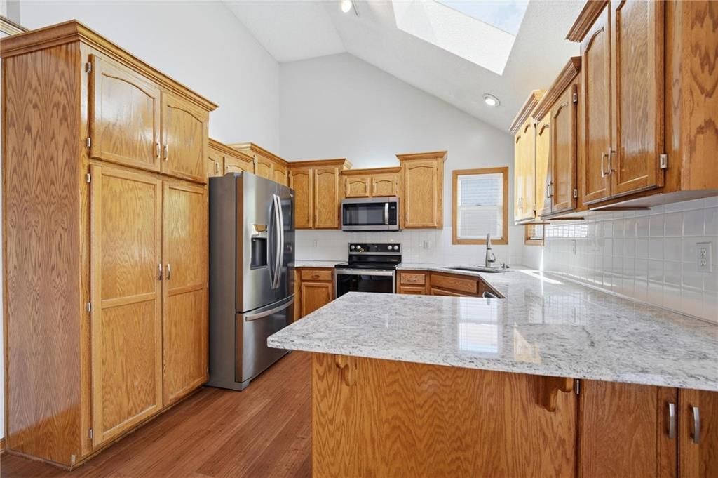 8623 N Sheldon Avenue — photo 19