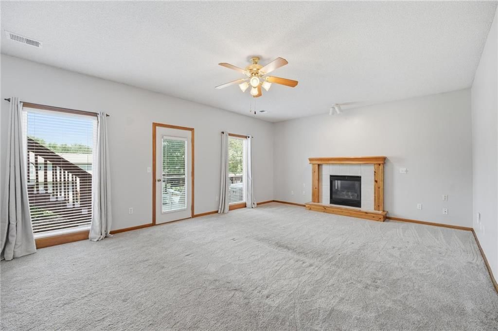 8623 N Sheldon Avenue — photo 25