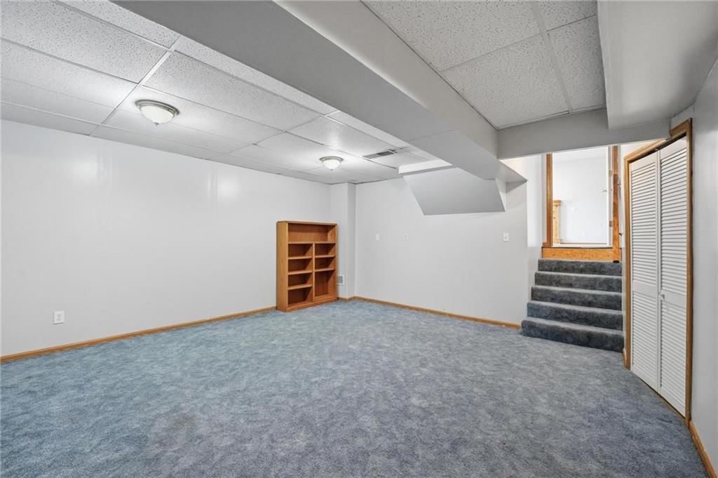 8623 N Sheldon Avenue — photo 31