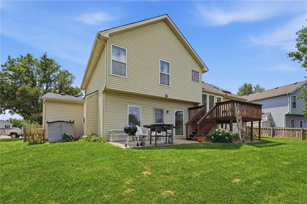 8623 N Sheldon Avenue — photo 49
