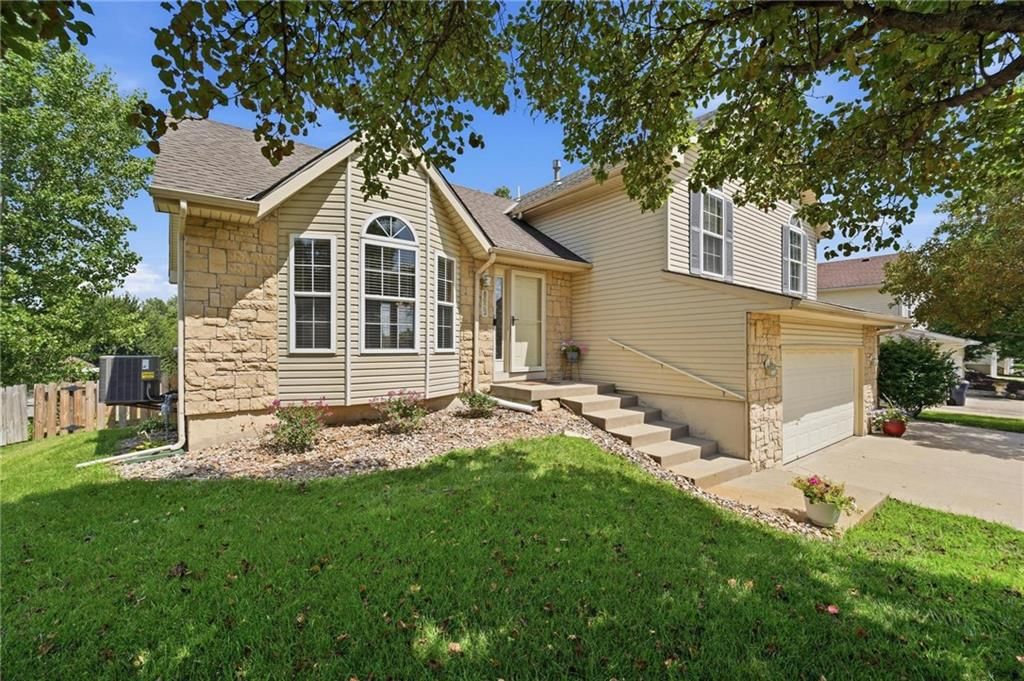 8623 N Sheldon Avenue — photo 54