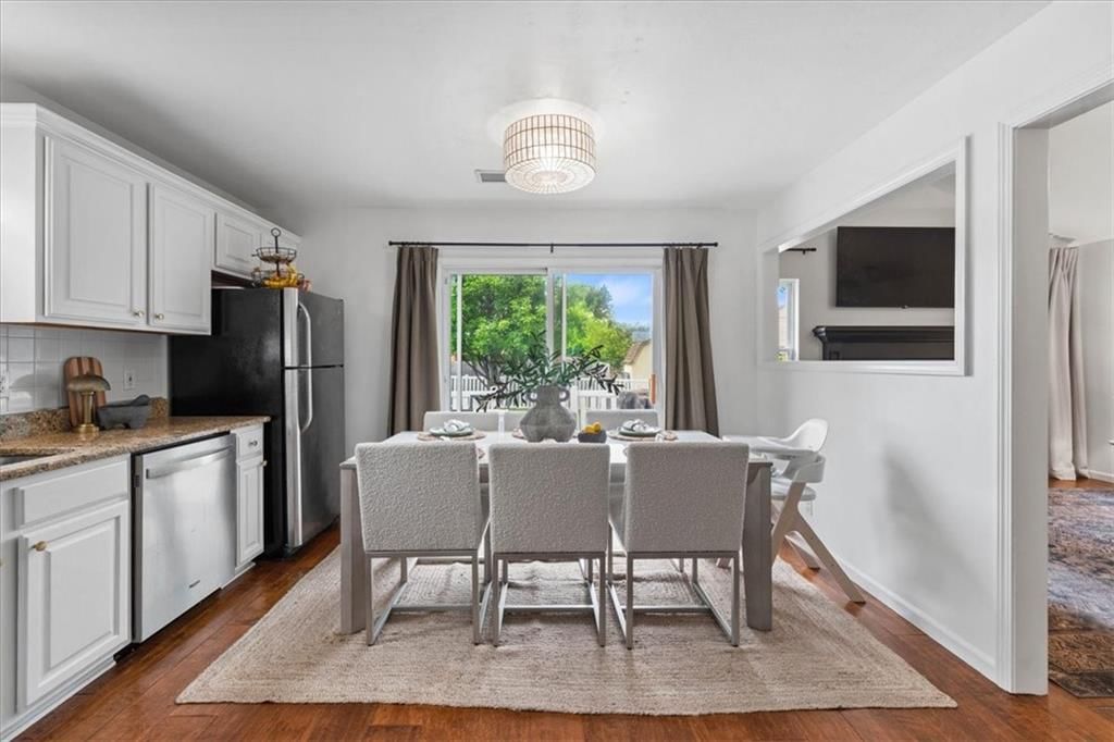 351 W Skylark Street — photo 10