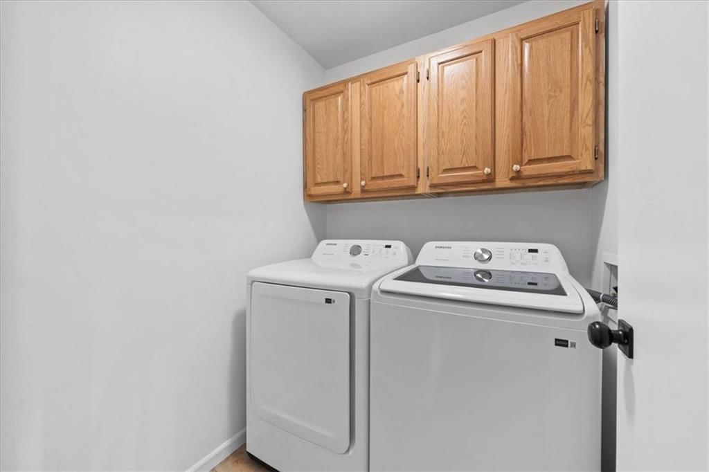 351 W Skylark Street — photo 15