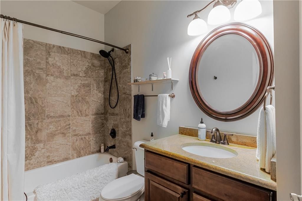 512 TROOST Avenue — photo 18
