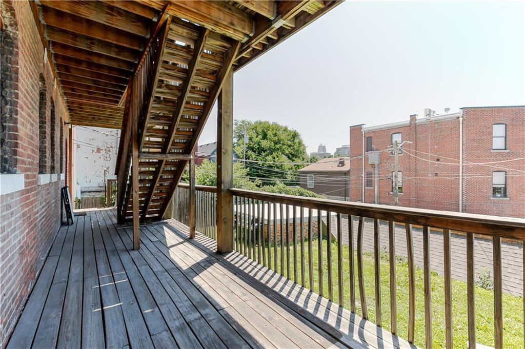 512 TROOST Avenue — photo 26