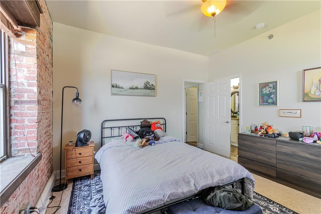 512 TROOST Avenue — photo 28