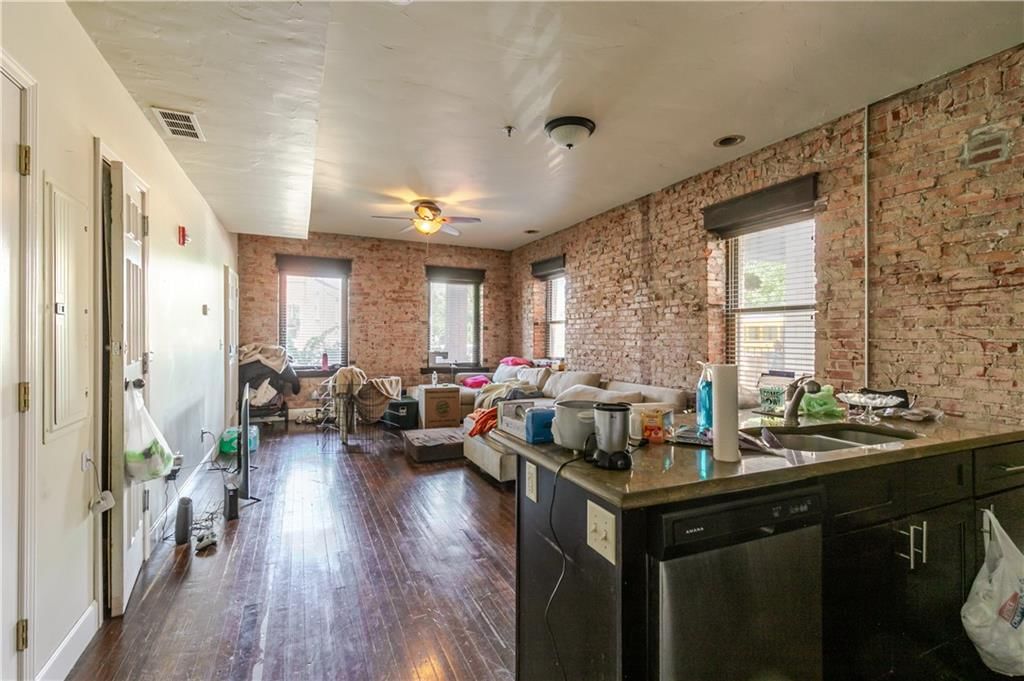 512 TROOST Avenue — photo 37