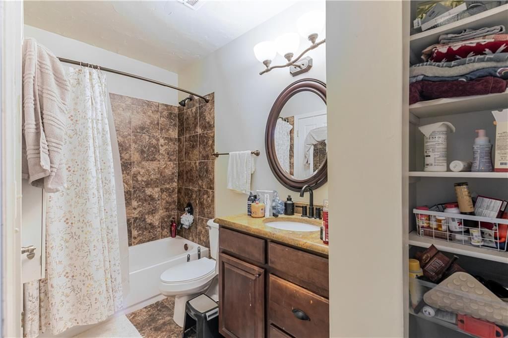 512 TROOST Avenue — photo 39