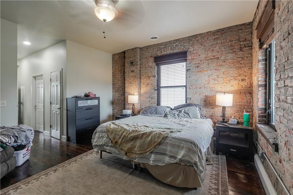 512 TROOST Avenue — photo 48