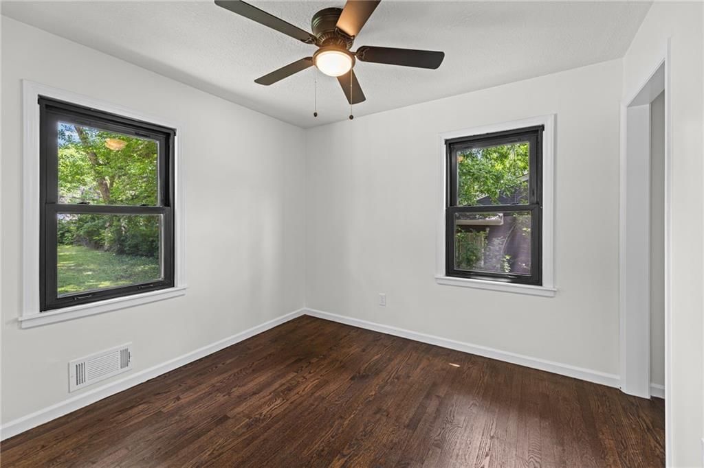 8206 E 87th Street — photo 14