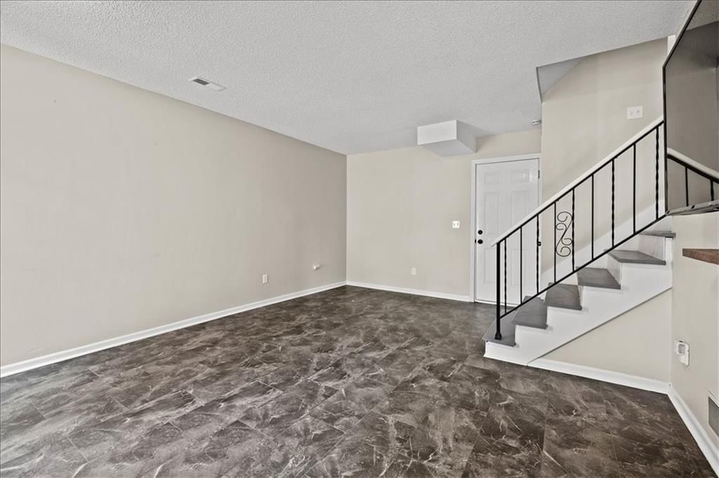 8217 Switzer Street — photo 11