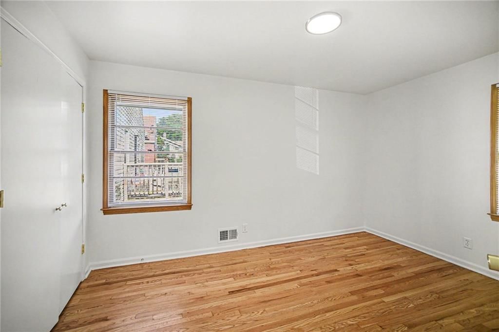 1184 E 77th Terrace — photo 8
