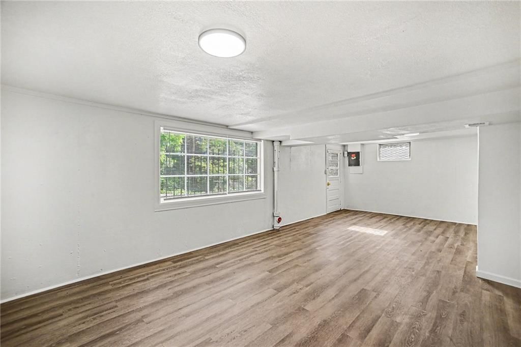 1184 E 77th Terrace — photo 13