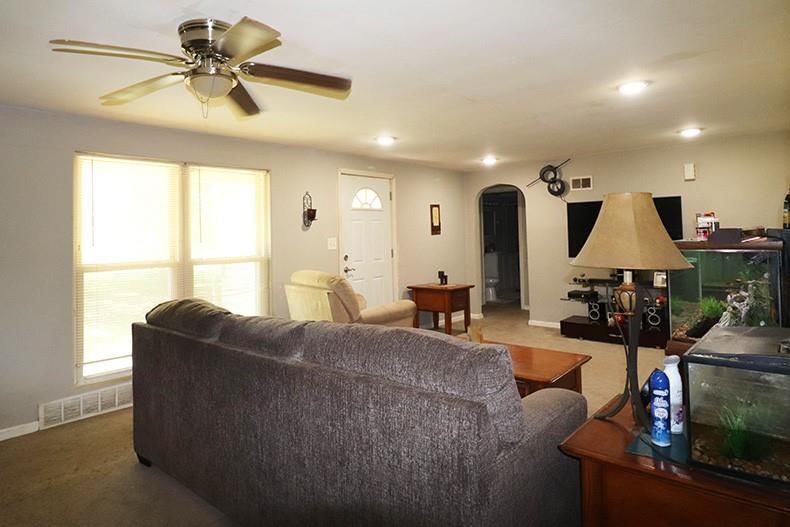 6420 Leavenworth Road — photo 3