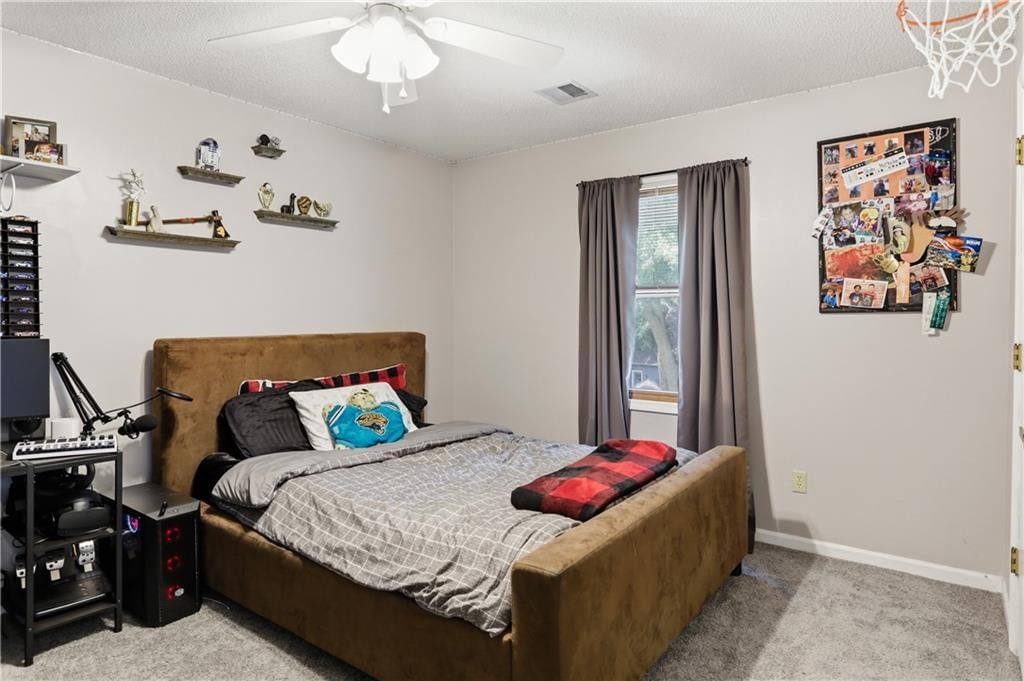 11012 N McGee Street — photo 17