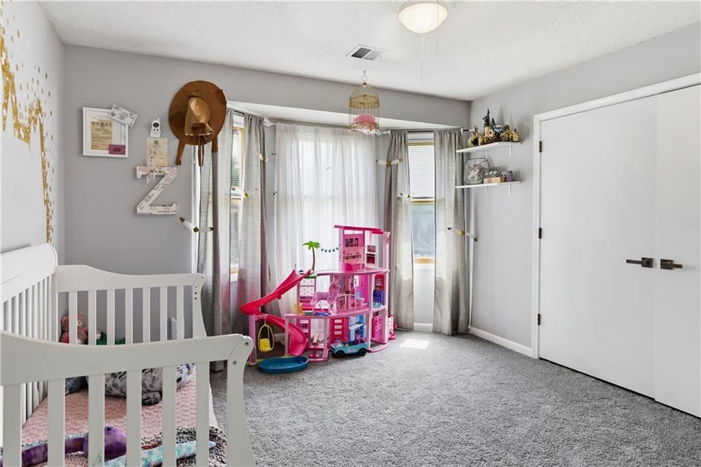 11012 N McGee Street — photo 18