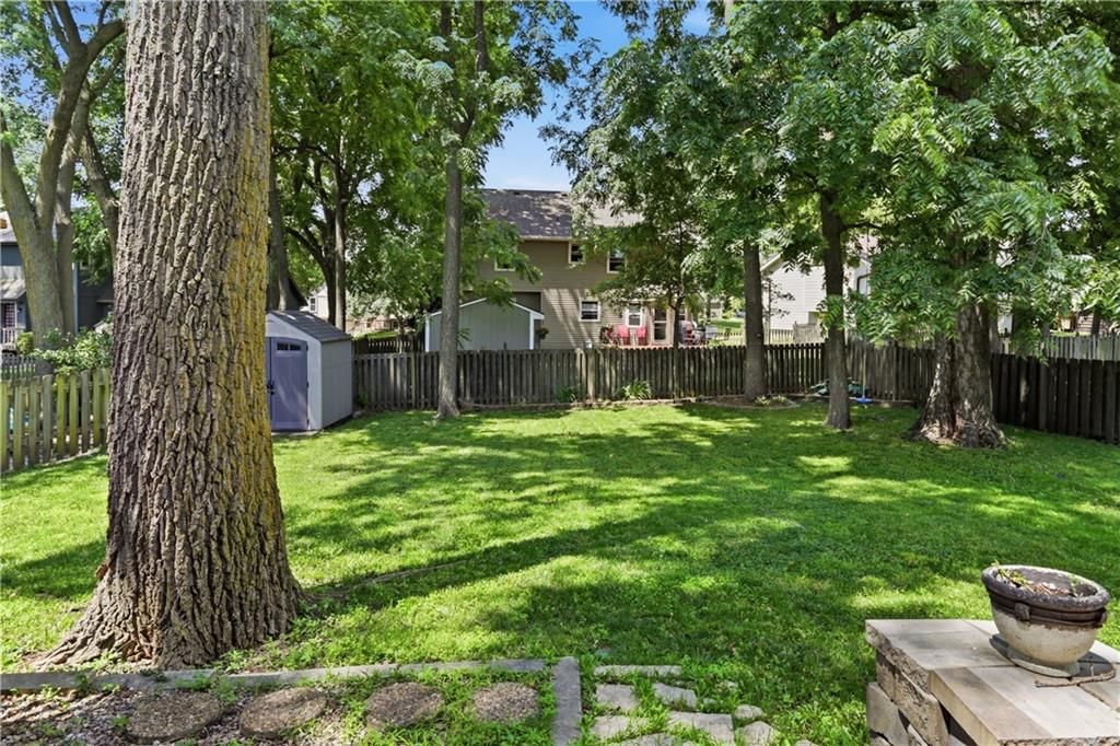11012 N McGee Street — photo 24
