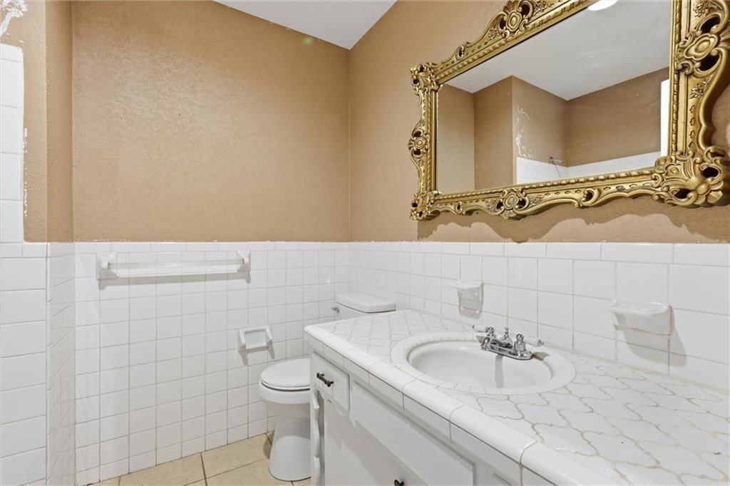 3404 S Grand Avenue — photo 17