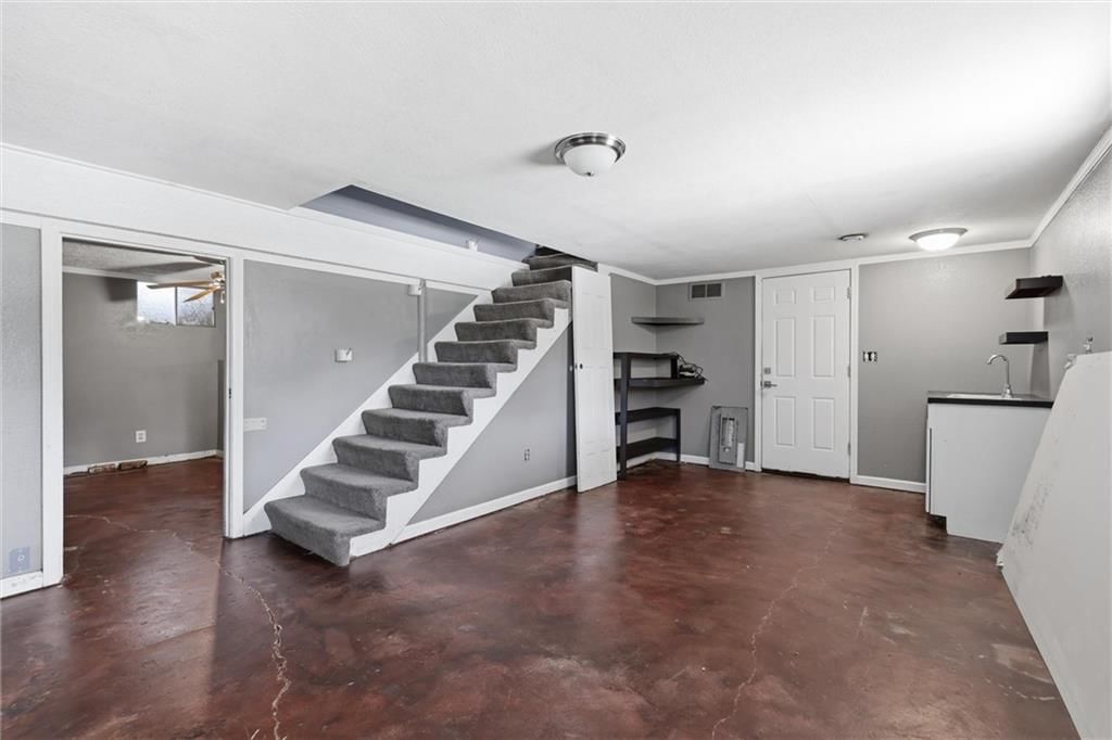 3404 S Grand Avenue — photo 22