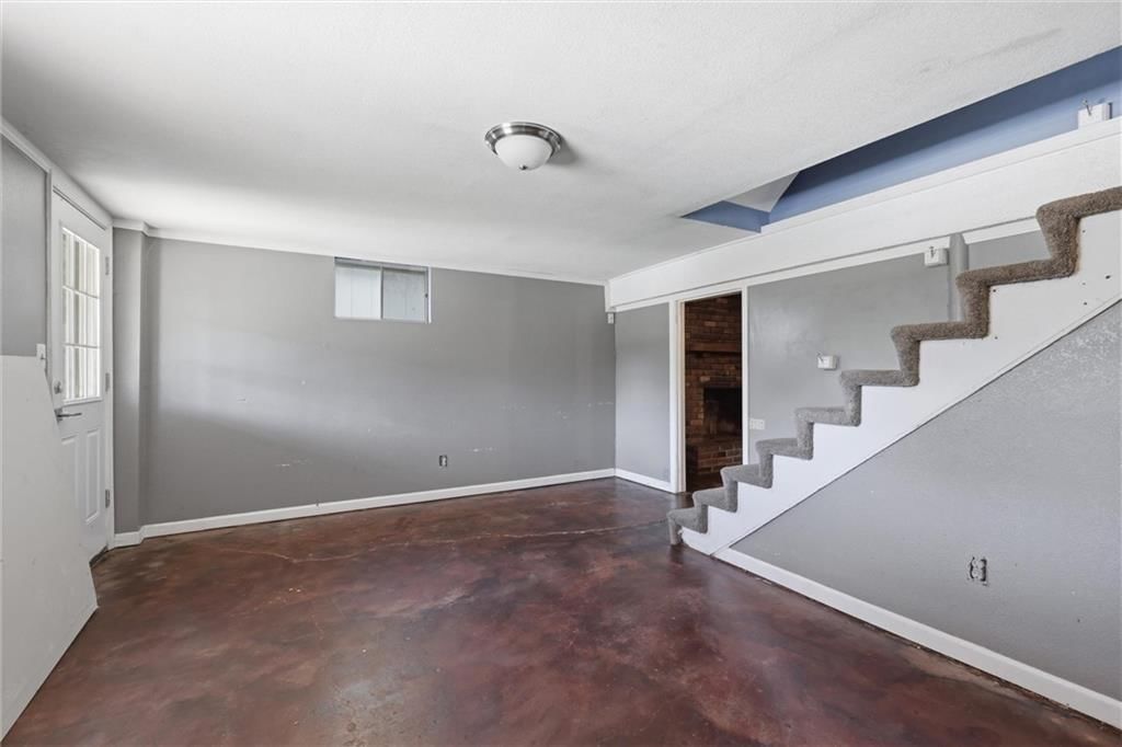 3404 S Grand Avenue — photo 23