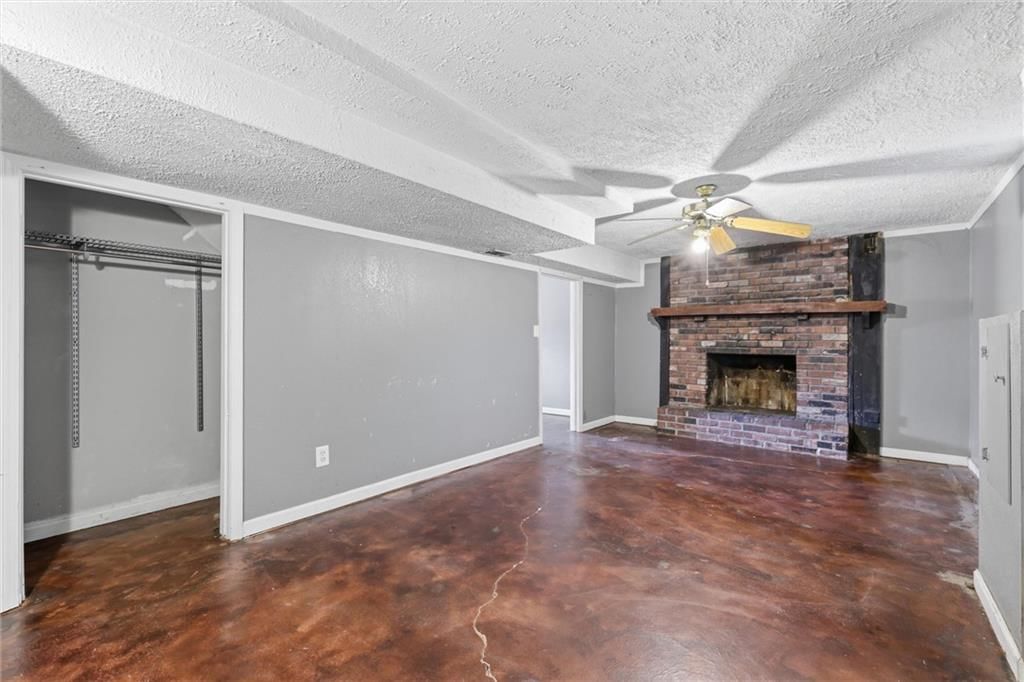 3404 S Grand Avenue — photo 24