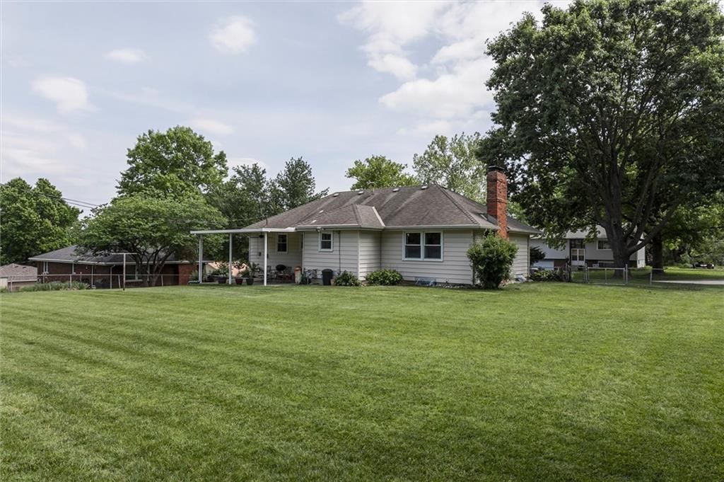 7912 Elizabeth Avenue — photo 25
