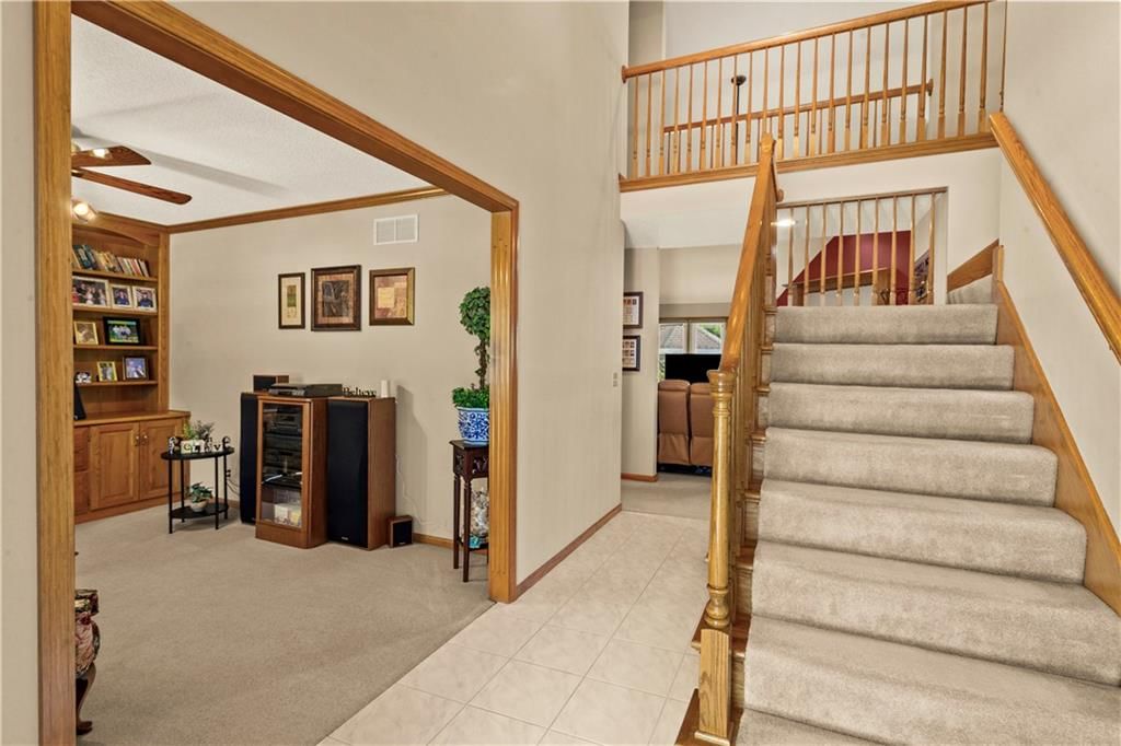 1124 NE Waterfield Village Drive — photo 15