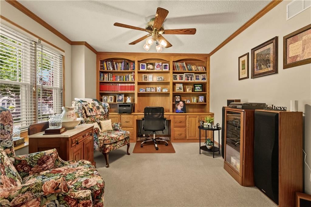 1124 NE Waterfield Village Drive — photo 18