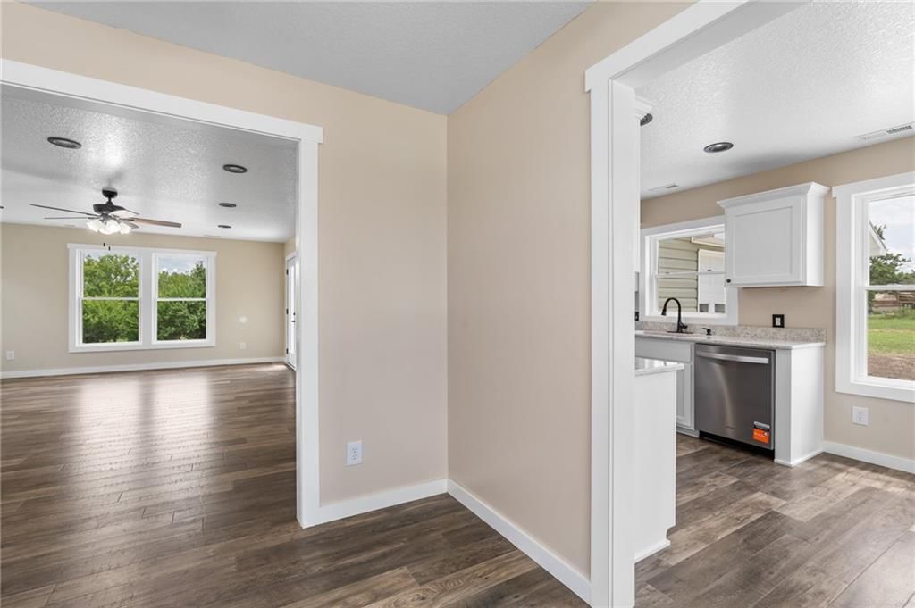 113 Westwood Drive — photo 12