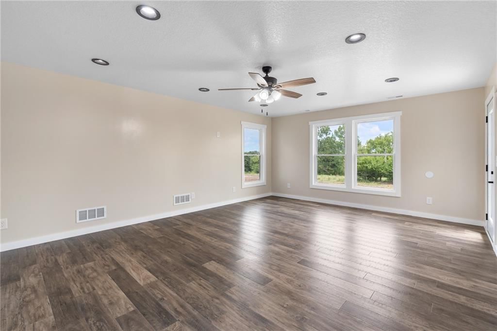113 Westwood Drive — photo 17