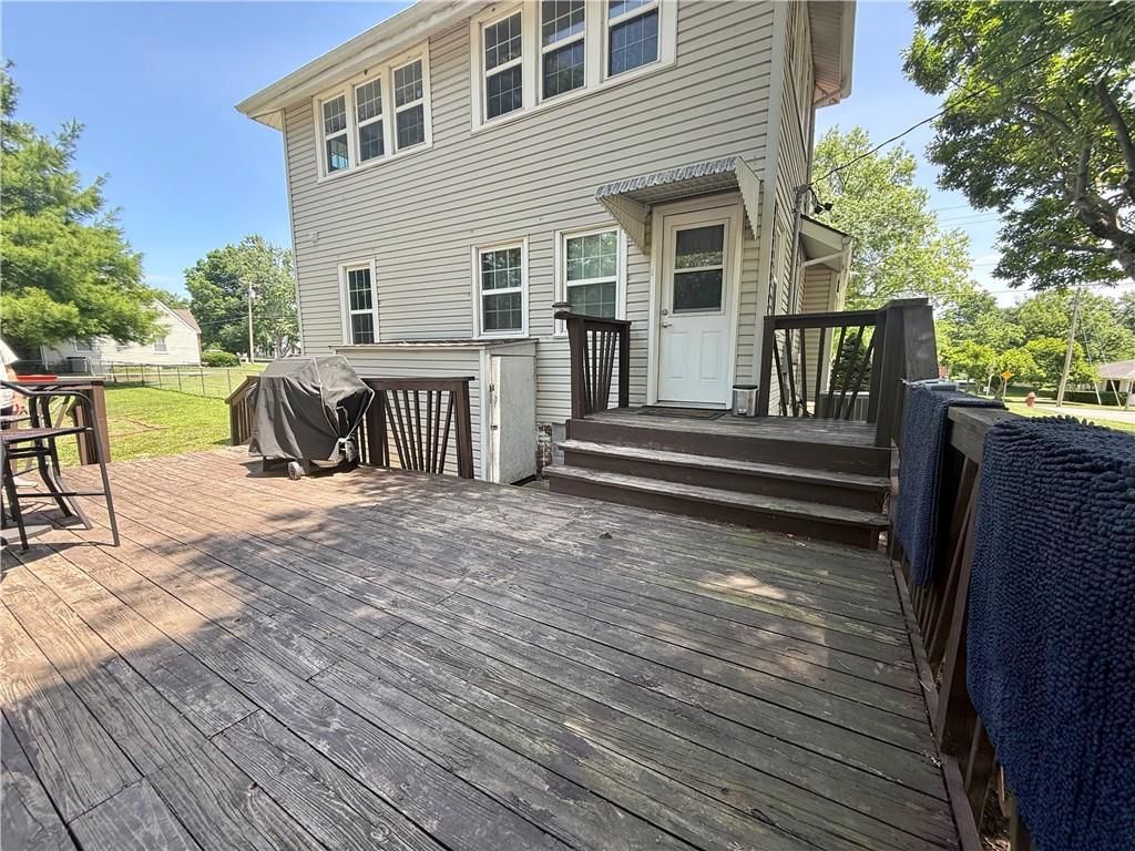 410 S Institute Street — photo 10