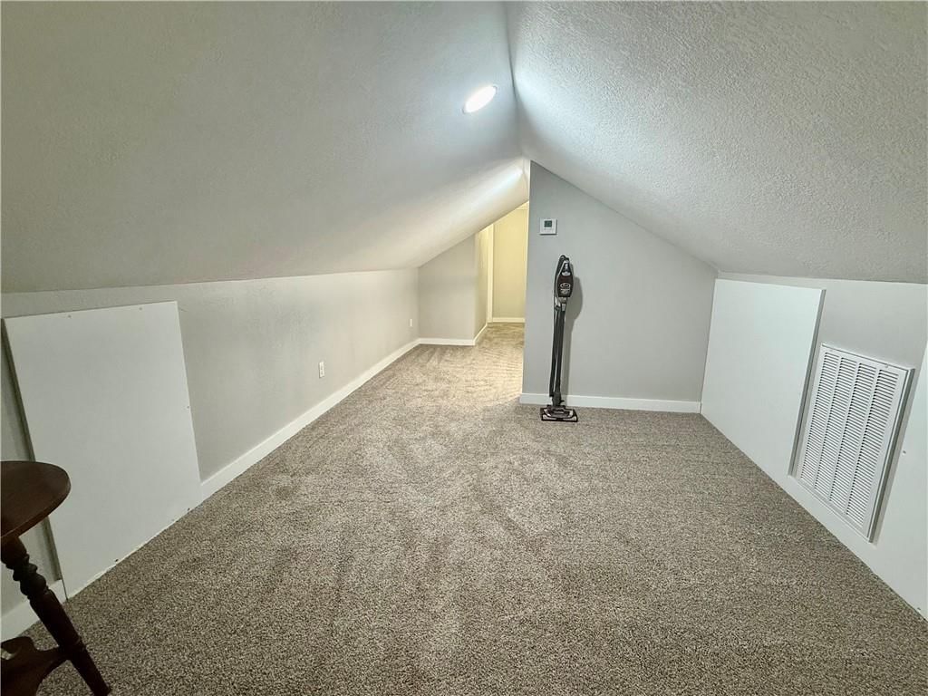 410 S Institute Street — photo 31