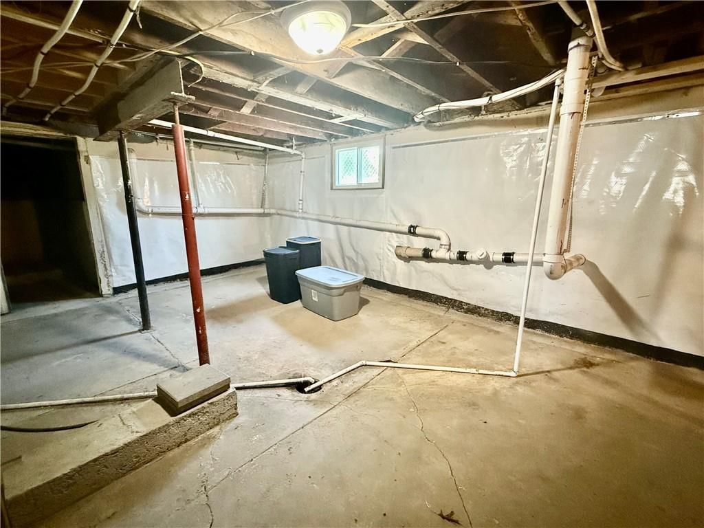 410 S Institute Street — photo 36