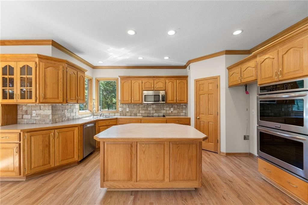 7447 Mize Road — photo 23