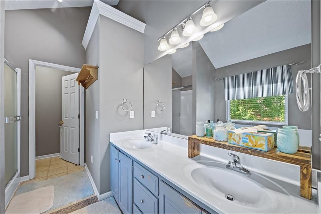 958 NW Maplewood Court — photo 17