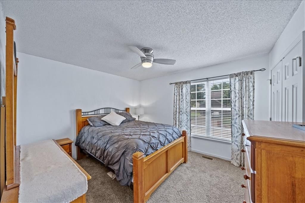 958 NW Maplewood Court — photo 20