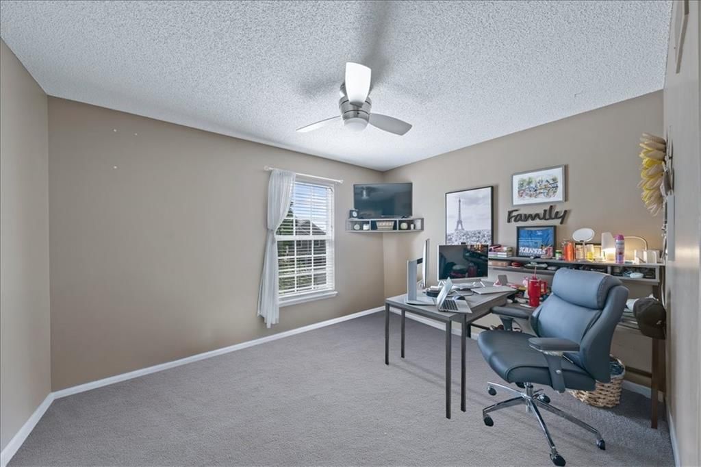 958 NW Maplewood Court — photo 21