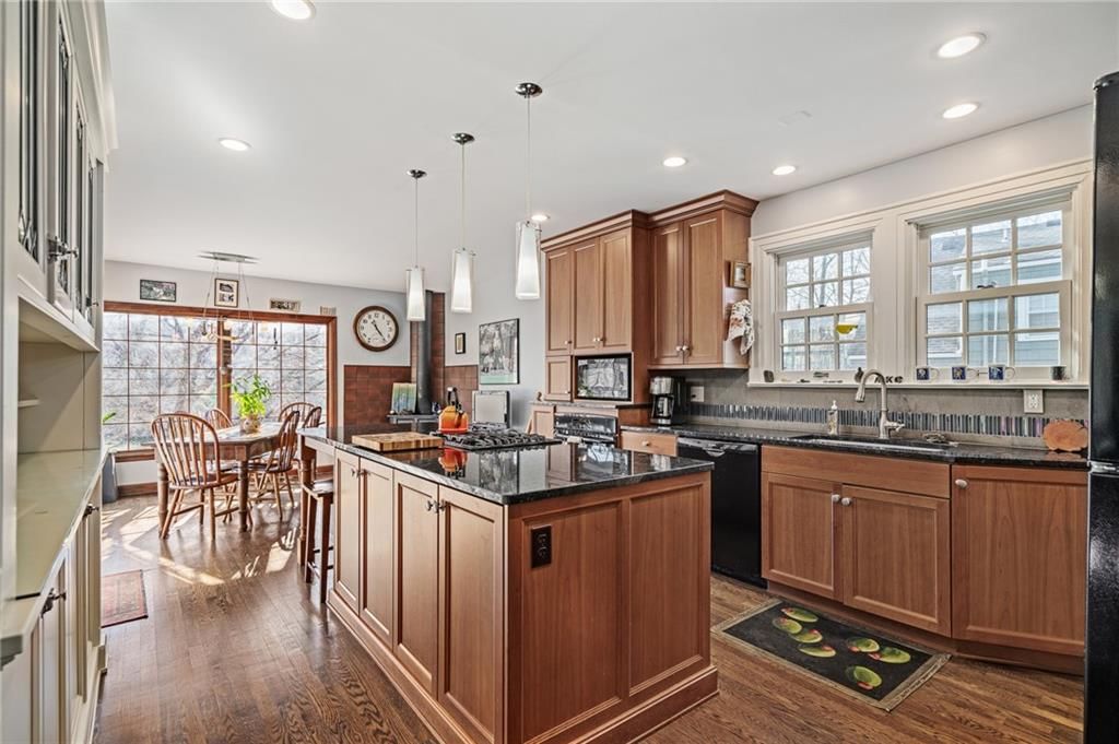 5405 Locust Street — photo 16