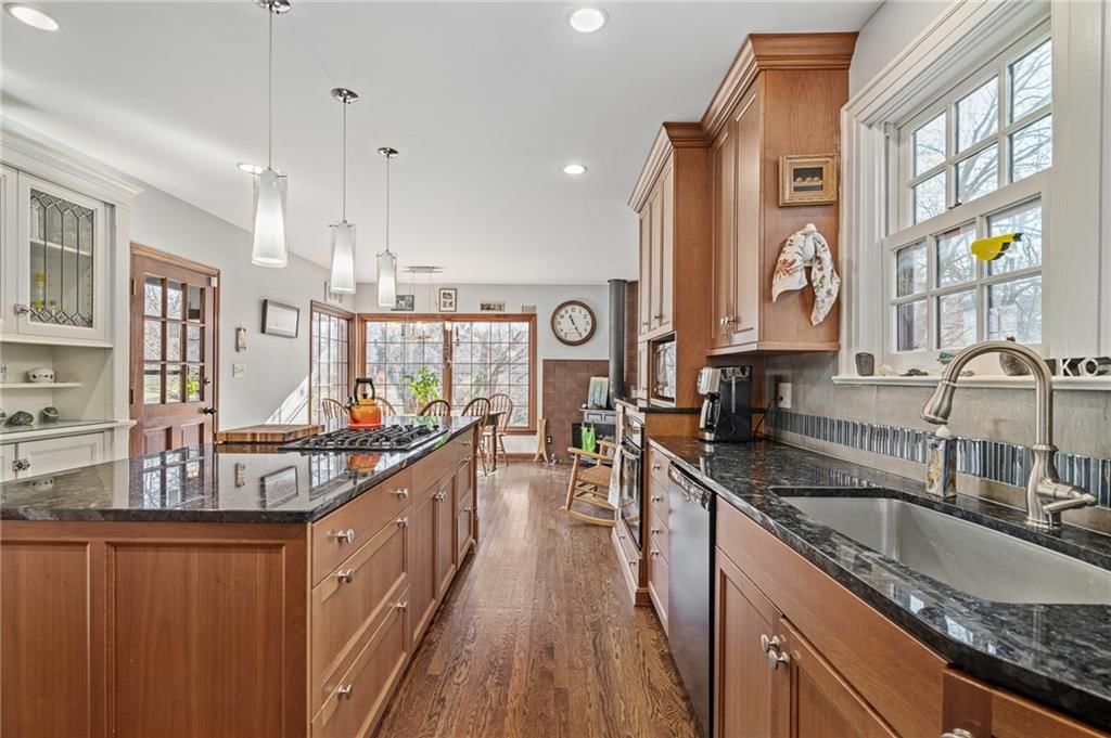 5405 Locust Street — photo 18