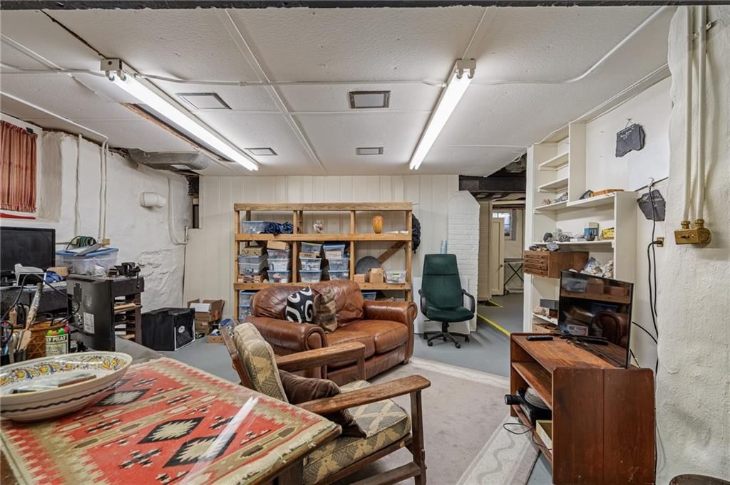 5405 Locust Street — photo 43